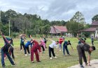 PRAJURIT SATGAS YONKAV 3/AC DAN WARGA PURING KENCANA KOMPAK GELAR SENAM SKJ, WUJUDKAN KEBERSAMAAN DAN HIDUP SEHAT DI PERBATASAN
